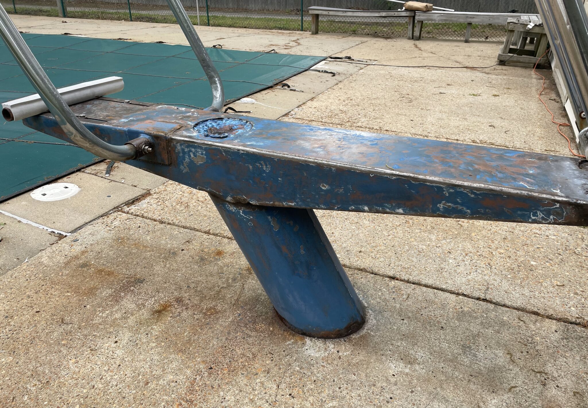 Volunteer needed for painting diving board stand Village Green An